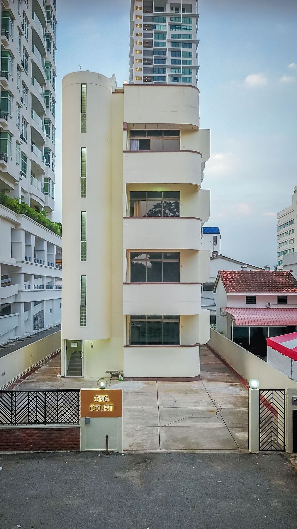 Hotel Spot On 89645 Ong'S Court George Town Exterior foto