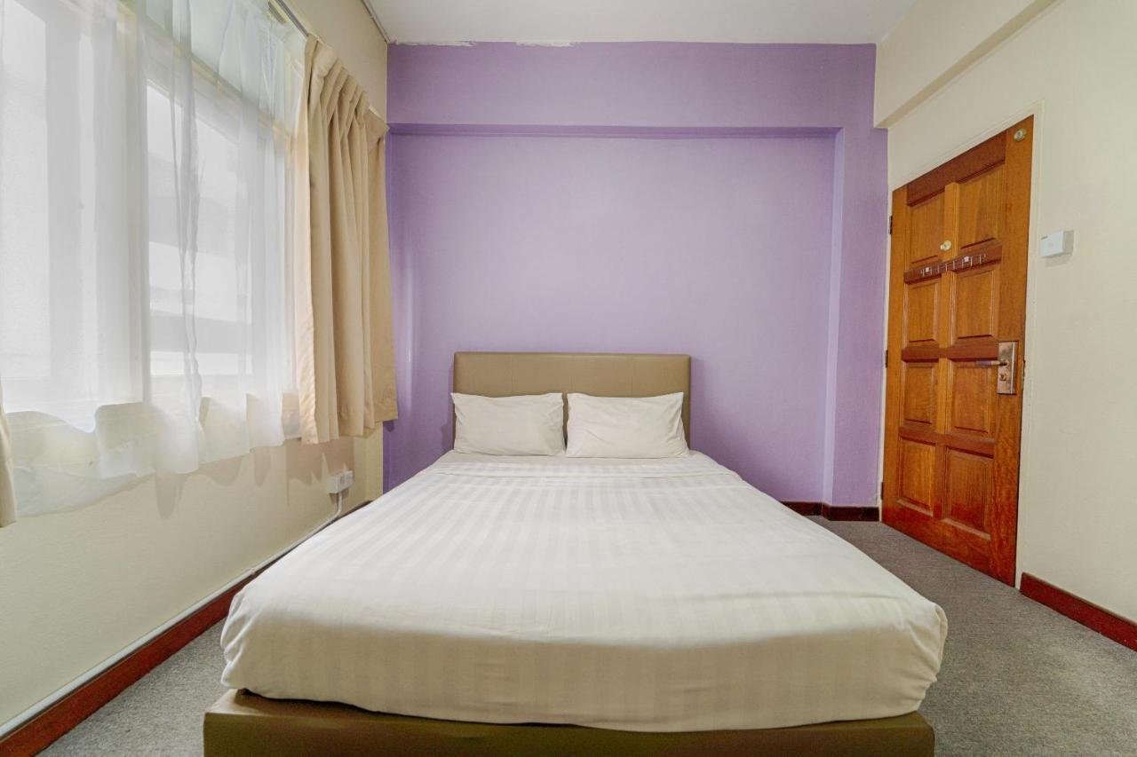 Hotel Spot On 89645 Ong'S Court George Town Exterior foto