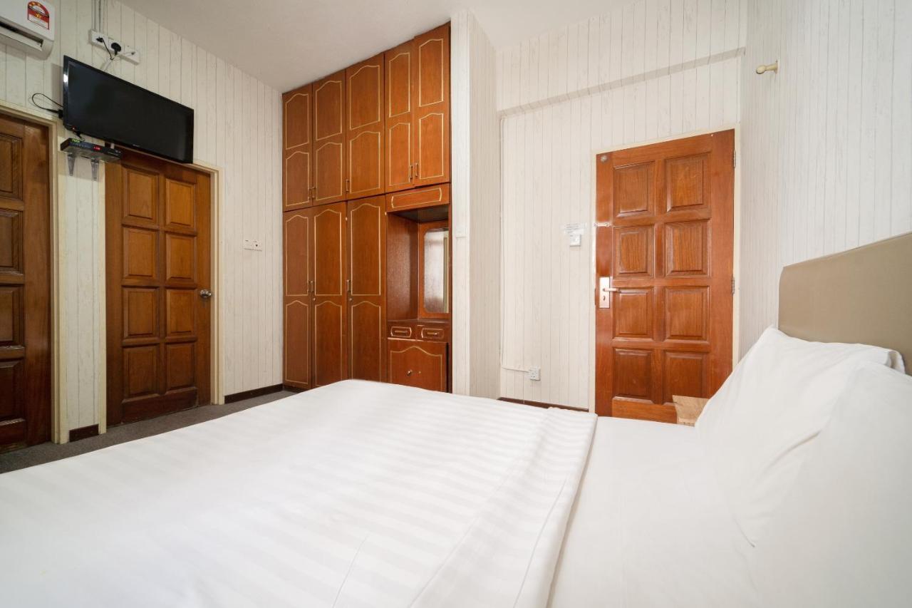 Hotel Spot On 89645 Ong'S Court George Town Exterior foto
